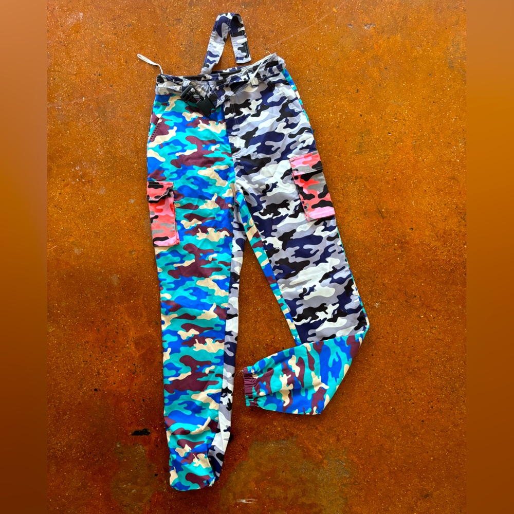 Dollskill Camo Pants